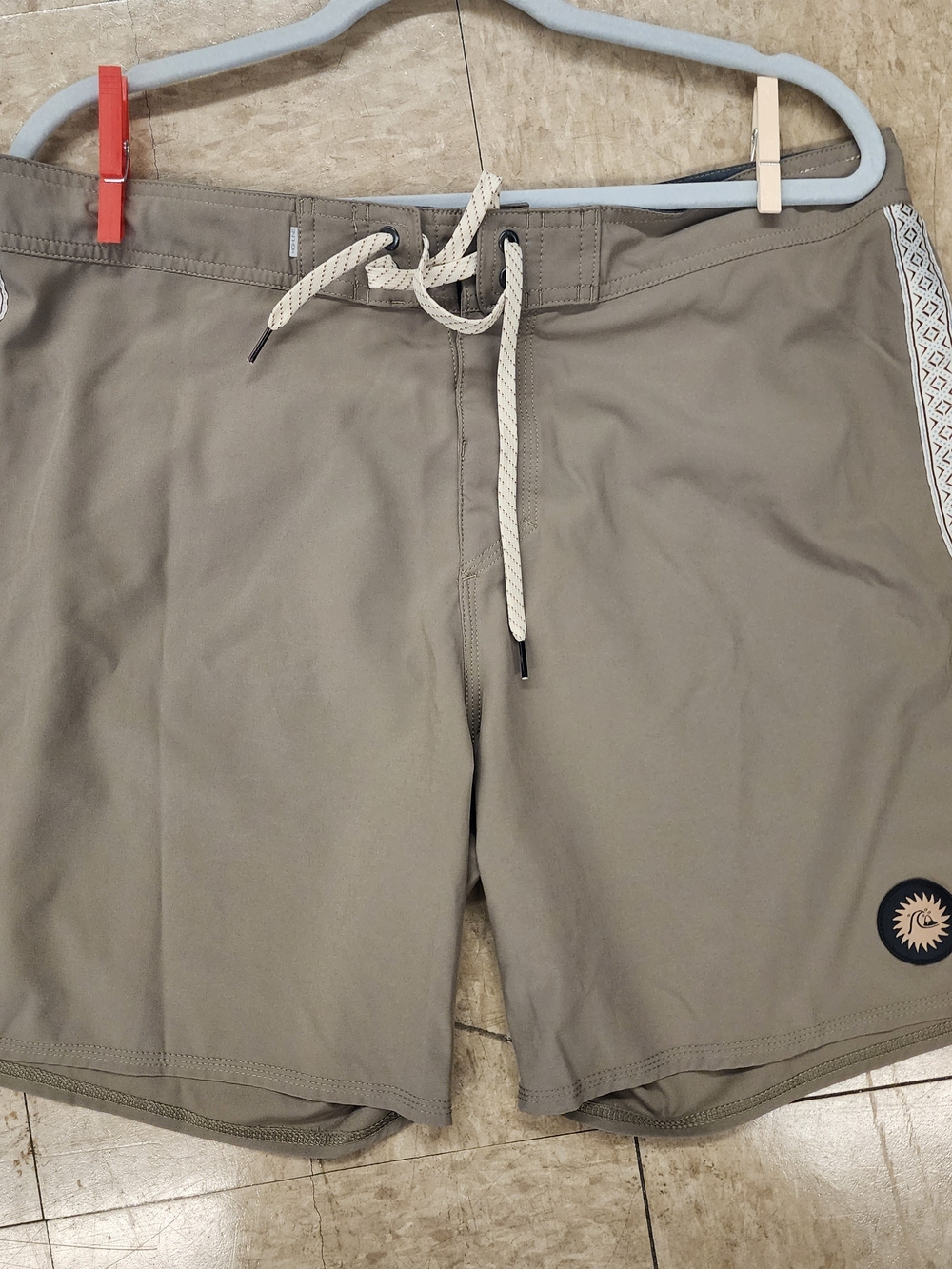 Quiksilver Highline Board Shorts Mens Size 36 Gray Surf Swim Trunks Stretch